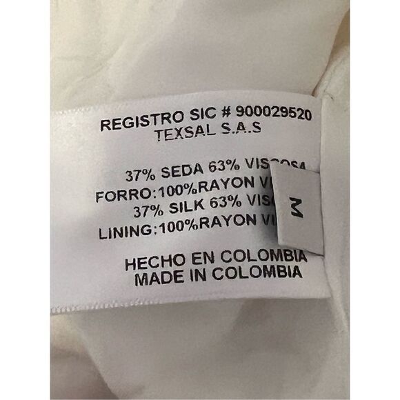 NWOT Azulu Colombia top - Picture 5 of 6
